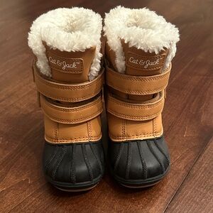 Cat & Jack Toddler Snow Boots